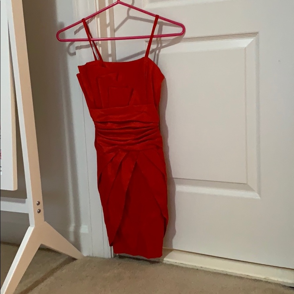 jessica mclintook red mini dress